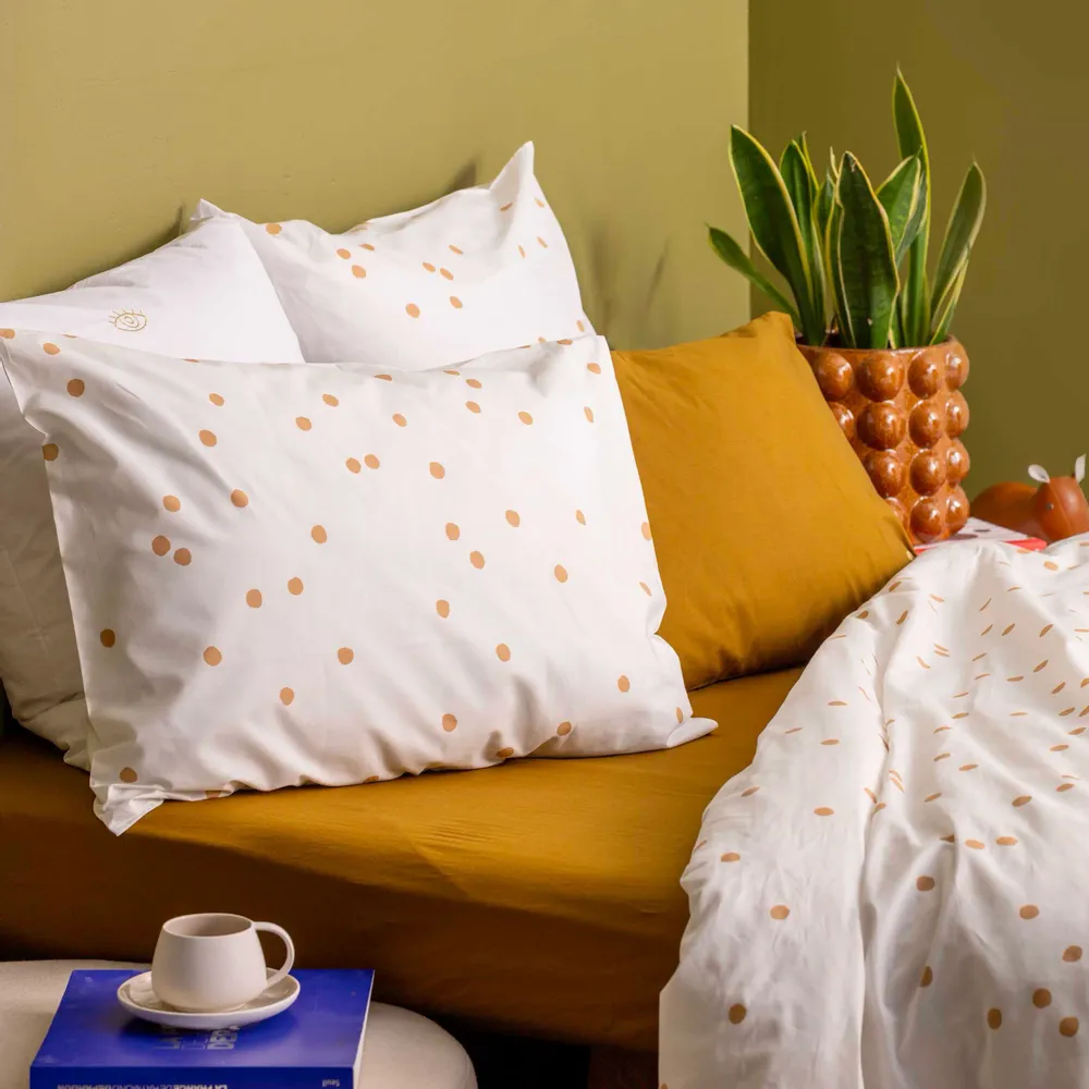 Linge de lit - Taie d'oreiller Odette Milk/Bronze 65 x 65 - LA CERISE SUR LE GATEAU