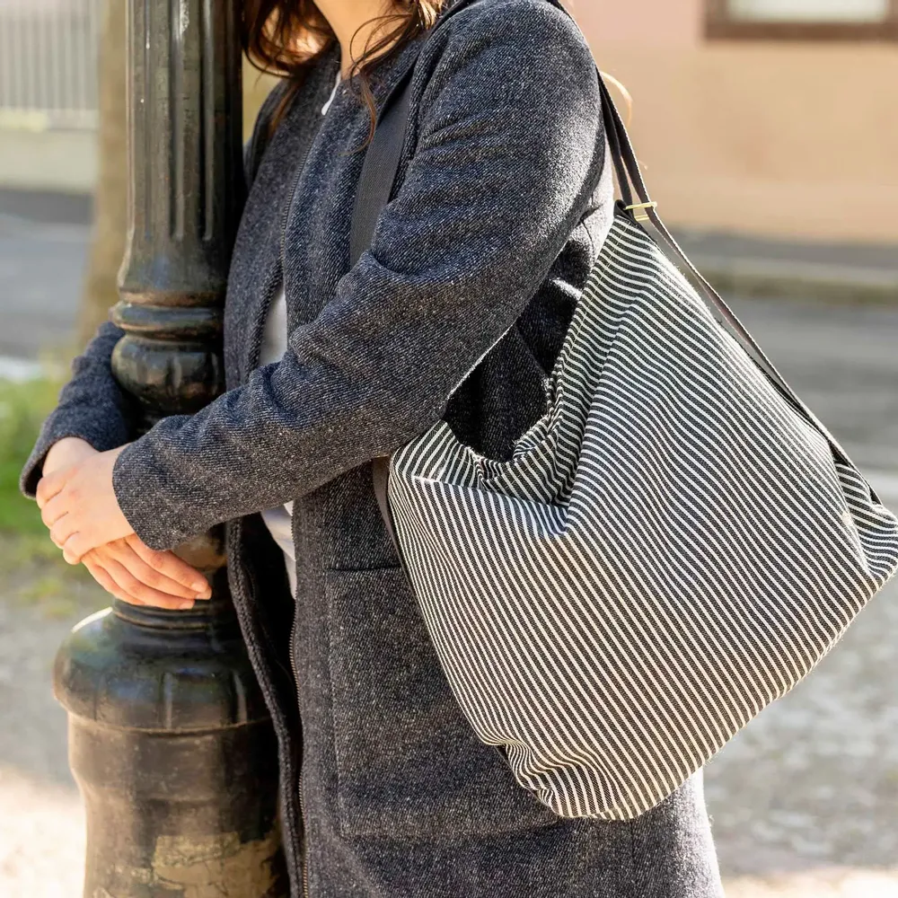 Bags and totes - Basile Nomad Bag Caviar 38 X 40 - LA CERISE SUR LE GATEAU