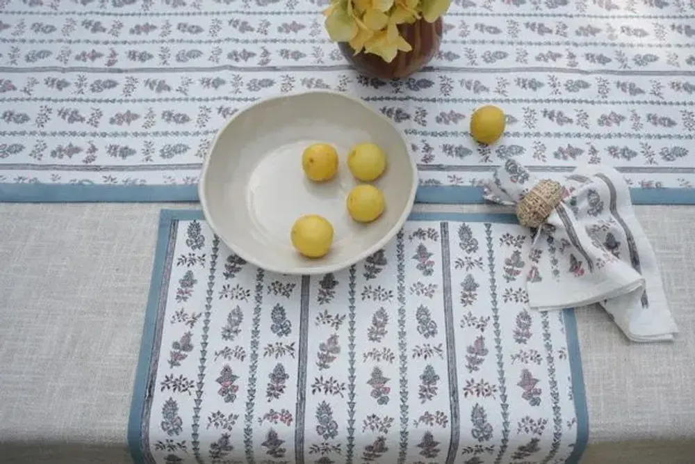 Table cloths - Table Linen - NAYIKA JAIPUR