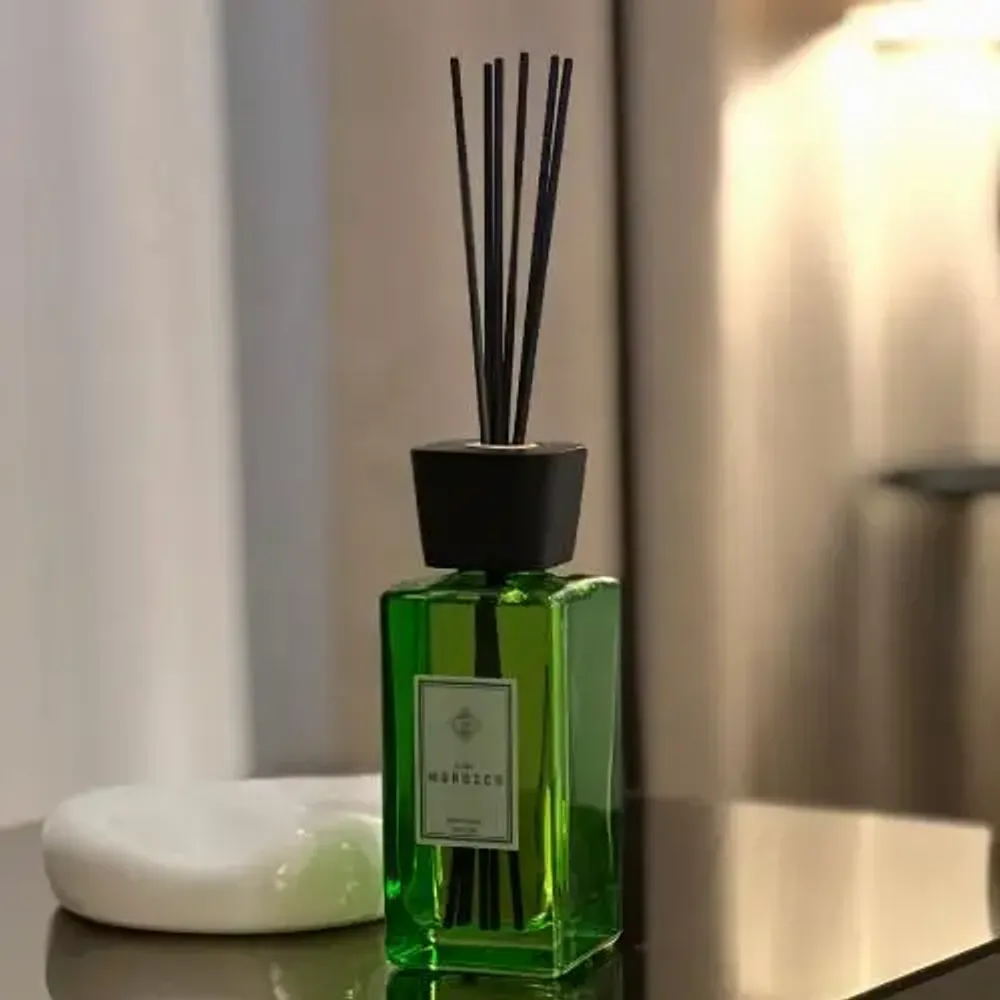 Scent diffusers - Reed Diffuser – Escale Olfactive Collection - LUMEA DECO