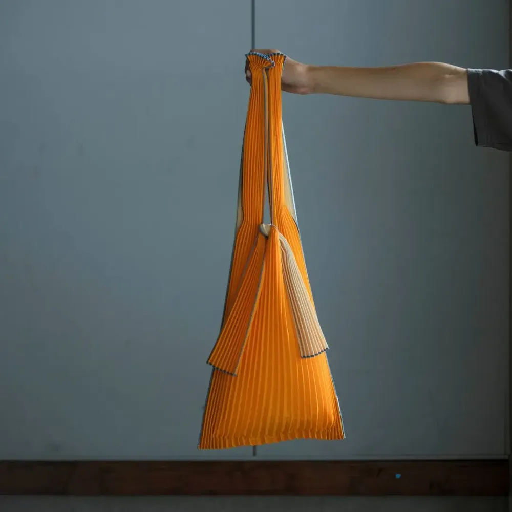 Bags and backpacks - TOTE BAG PLEATED -Vertical L , S , mini  bioplastic/recycled polyester - KNA PLUS