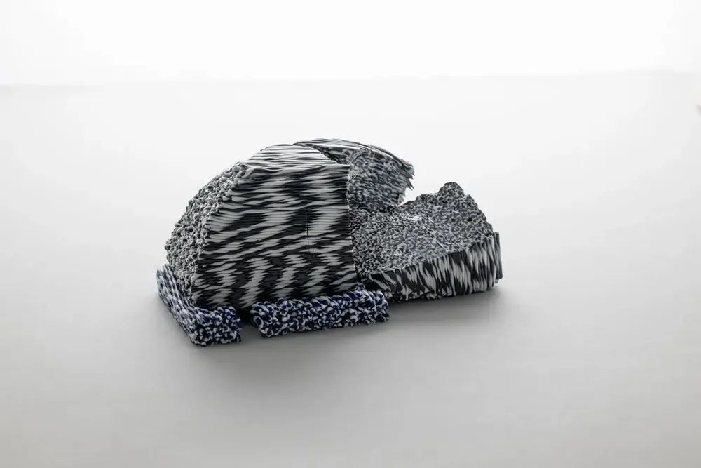 Art glass - IN-TIME 2 - LAURENCE BRABANT & ALAIN VILLECHANGE