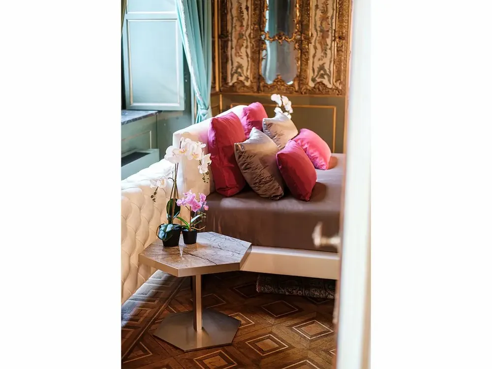 Beds - CHARACTER BED - SIWA SOFT STYLE HOME