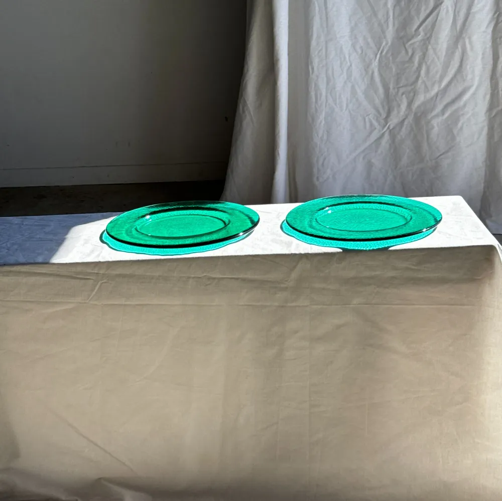Formal plates - Set of 10 large green blown glass presentation plates - OFFICE OBJETS