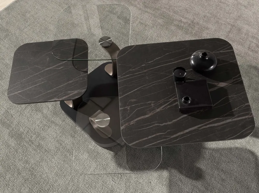 Coffee tables - Square extendable coffee table in tempered glass and porcelain marble, gold-coloured steel and black steel - ANGEL CERDÁ
