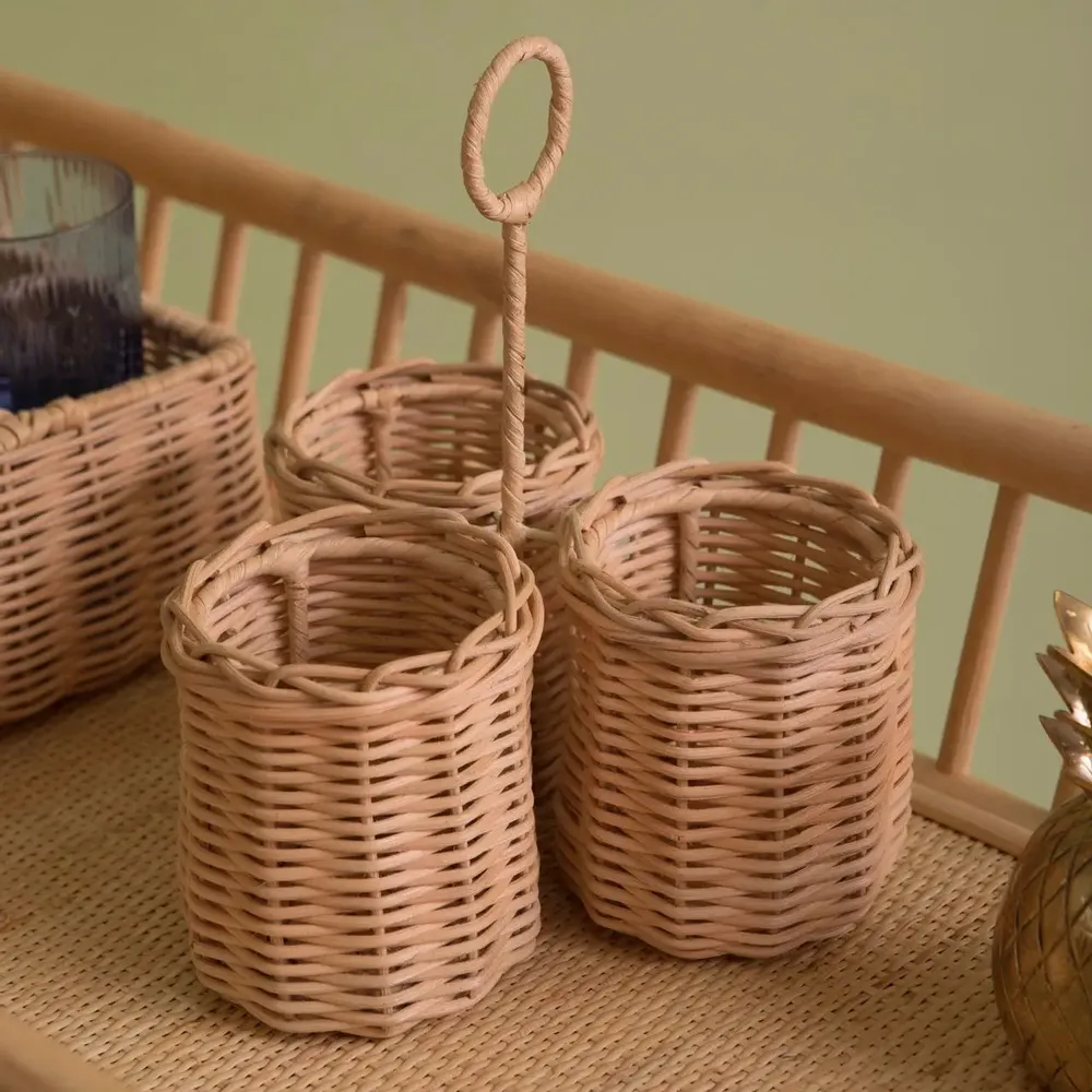 Couverts de service - PORTE-BOUTEILLE EN ROTIN - MAHE HOMEWARE