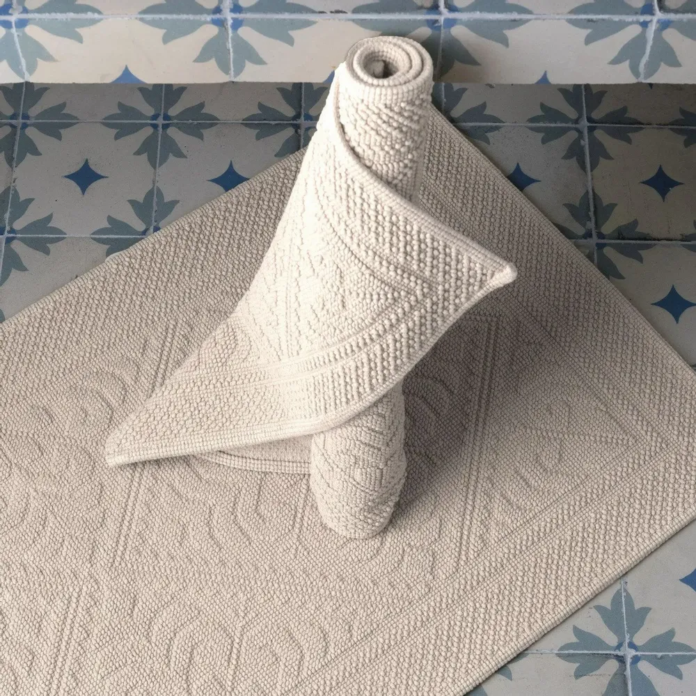 Other bath linens - Enzo Bath Mat Neige 70 X 140 - MAISON VIVARAISE - SDE VIVARAISE WINKLER