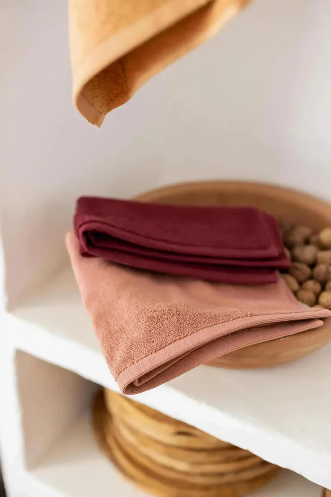 Ustensiles de cuisine - Essuie mains oeillet Curl Lie de vin 50 x 50 - MAISON VIVARAISE - SDE VIVARAISE WINKLER