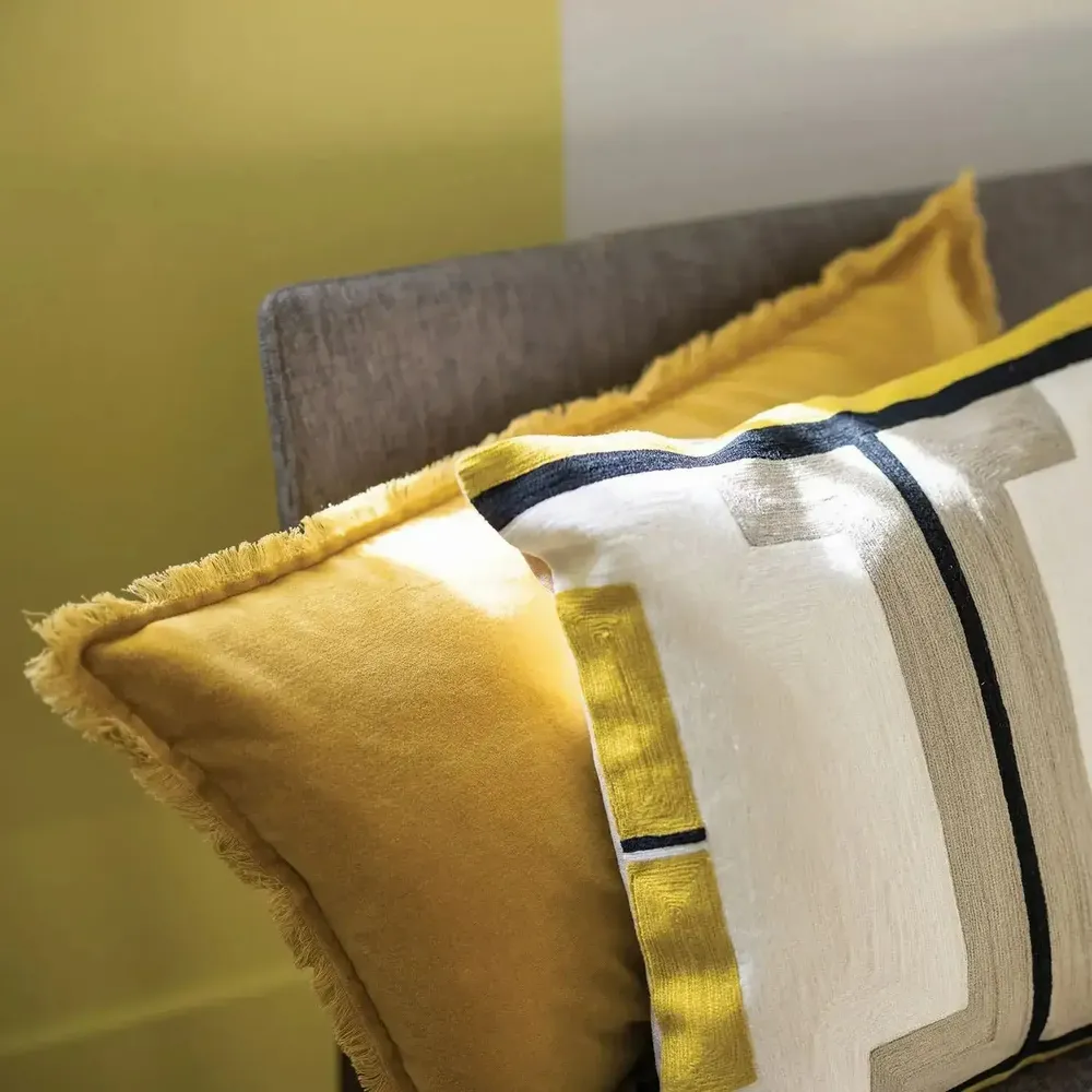 Coussins - Coussin uni Fara Mirabelle 40 x 65 - MAISON VIVARAISE - SDE VIVARAISE WINKLER