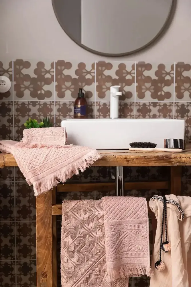 Serviettes de bain - Drap de douche uni Zoe Aubepine 70 x 140 - MAISON VIVARAISE - SDE VIVARAISE WINKLER