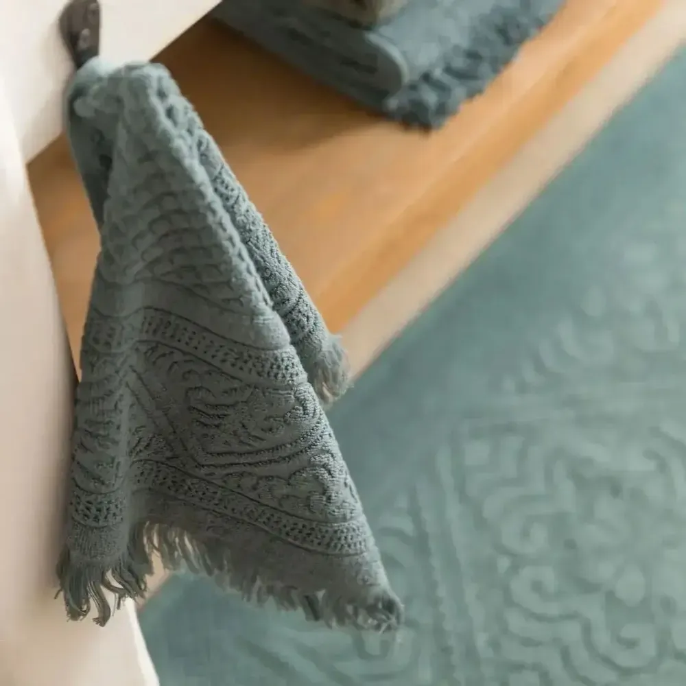 Bath towels - Zoé Guest Towel Thym 30 X 50 - MAISON VIVARAISE - SDE VIVARAISE WINKLER