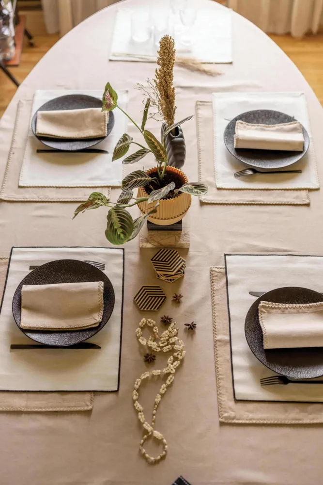 Table cloths - Recycled Tablecloth Delia Naturel 170 X 250 - MAISON VIVARAISE - SDE VIVARAISE WINKLER
