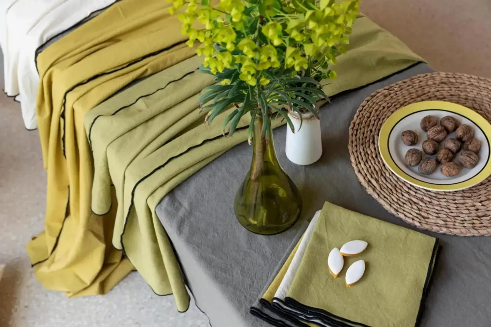 Table cloths - Recycled Tablecloth Grace Ficelle 140 X 140 - MAISON VIVARAISE - SDE VIVARAISE WINKLER