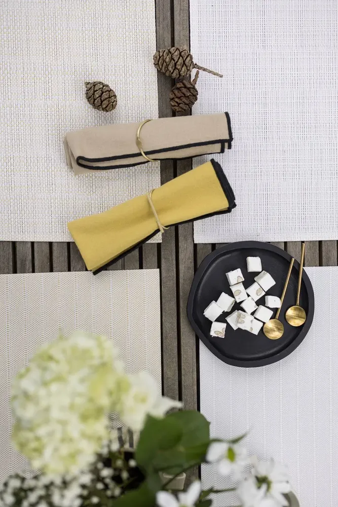 Table cloths - Canna Placemat Set Neige/Or 33 X 45 - MAISON VIVARAISE - SDE VIVARAISE WINKLER
