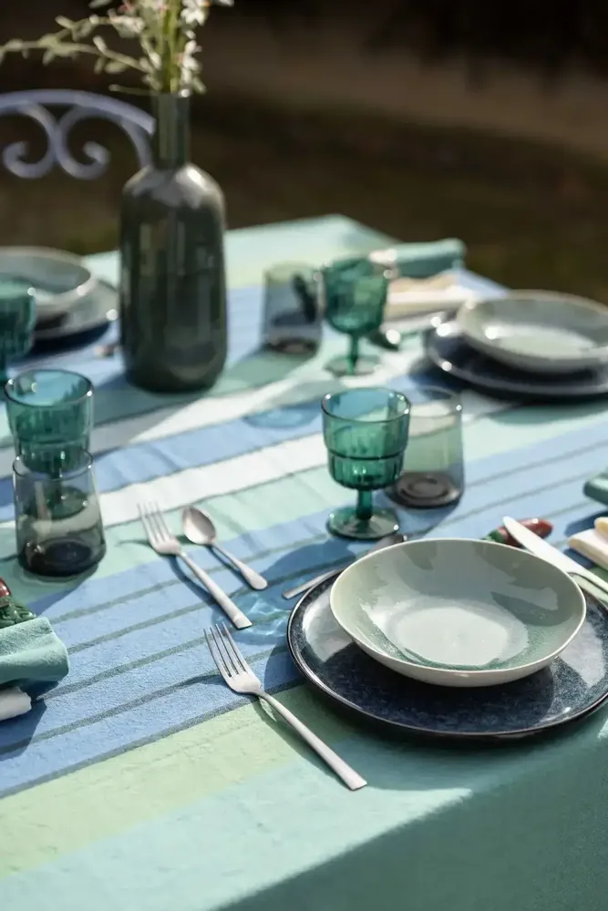Table cloths - Yuna Recycled Tablecloth Paon 170 X 170 - MAISON VIVARAISE - SDE VIVARAISE WINKLER