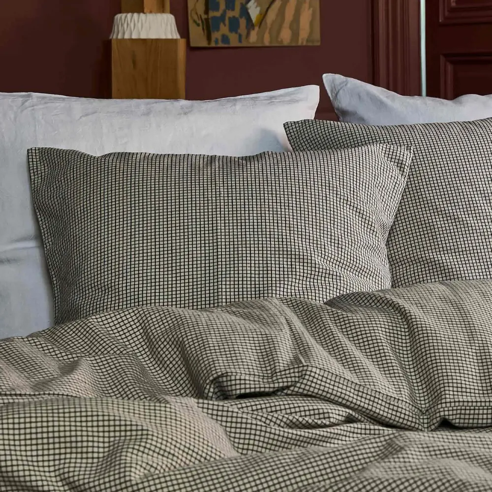 Bed linens - Gustave Pillowcase Gustave Caviar 65 X 65 - LA CERISE SUR LE GATEAU