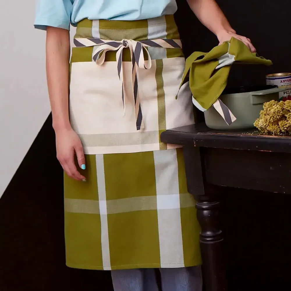 Aprons - La nonna Bistro Apron Pistacchio 70 X 85 - LA CERISE SUR LE GATEAU