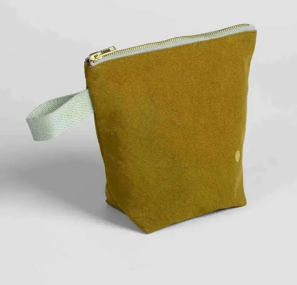 Clutches - Iona Toiletry Bag Nuts S 18 X 22 X 8 - LA CERISE SUR LE GATEAU