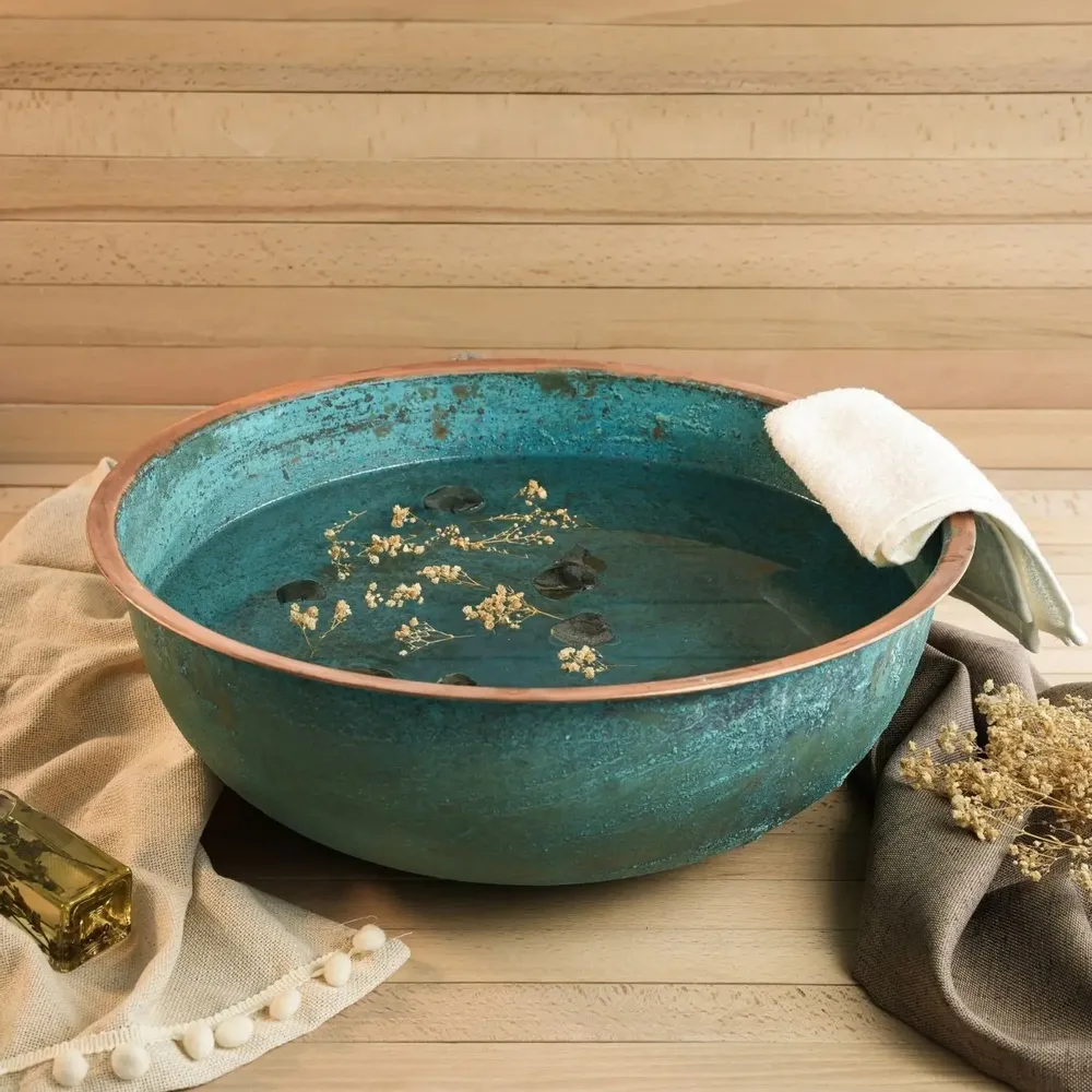 Spa - Bassin de Pédicure et Bain de Pieds en Cuivre Martelé Artisanal - BELS & PEARL