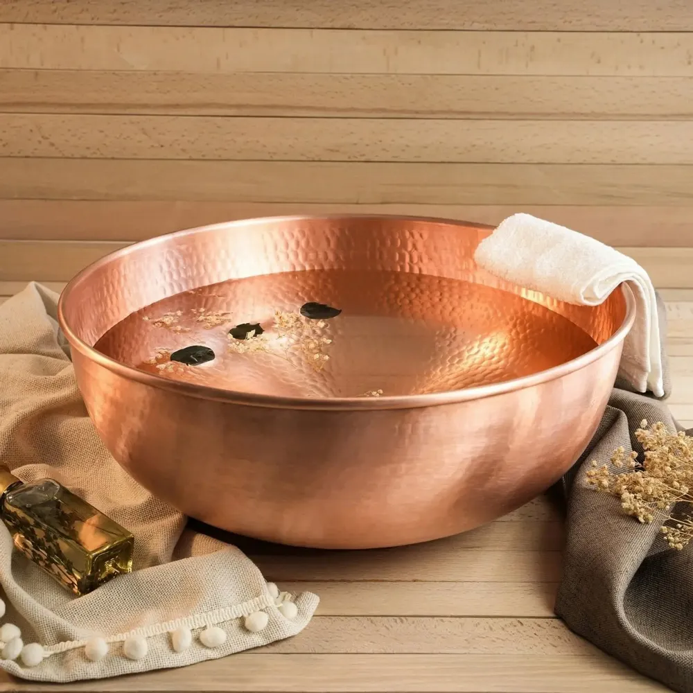 Spa - Bassin de Pédicure et Bain de Pieds en Cuivre Martelé Artisanal - BELS & PEARL