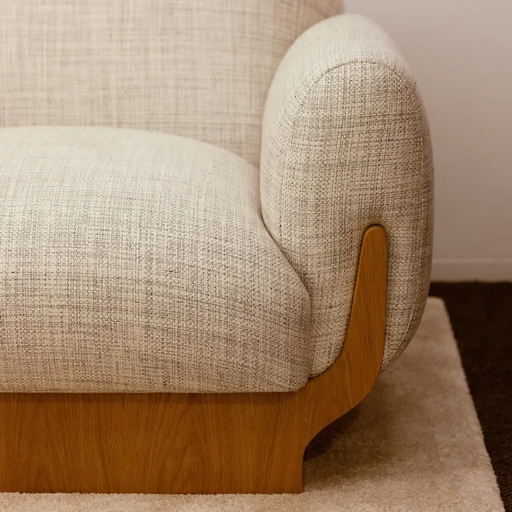 Sofas for hospitalities & contracts - COPACABANA Armchair upholstered COM Option - Natural Oak Base - DUISTT