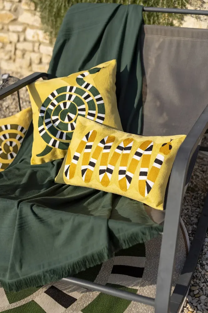 Coussins - Coussin brodé Yoka Mangue 30 x 50 - MAISON VIVARAISE - SDE VIVARAISE WINKLER