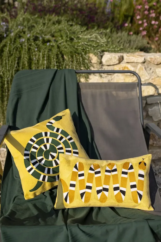 Coussins - Coussin brodé Yoka Mangue 30 x 50 - MAISON VIVARAISE - SDE VIVARAISE WINKLER