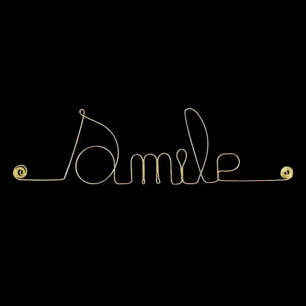 Children's decorative items - Gold Brass Wire Word "Smile" - Wall Decoration - BIJOUX DE MUR