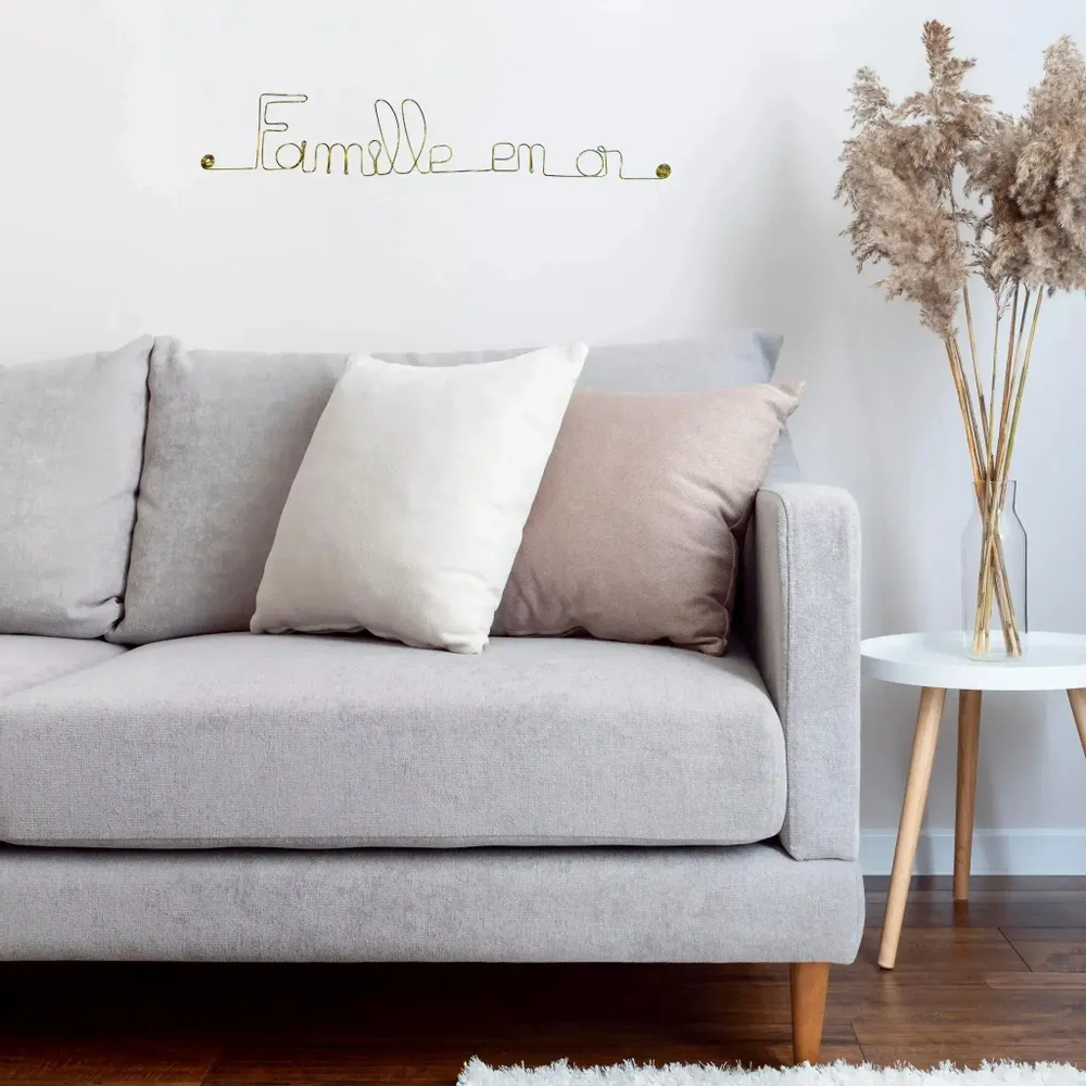 Other wall decoration - Gilded Brass Wire Wall Decoration\" Gold Family\” - to pin - BIJOUX DE MUR