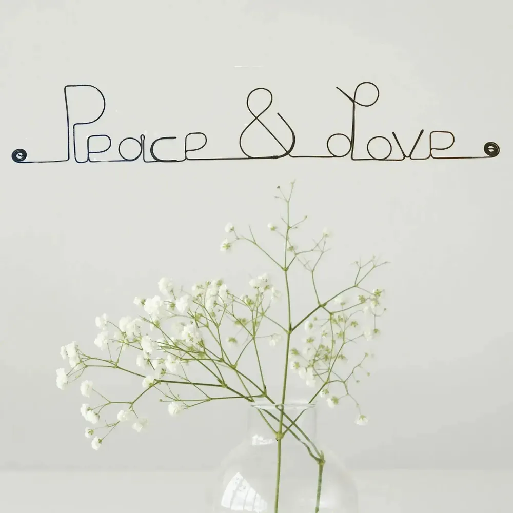 Other wall decoration - Wire Wall Decoration\" Peace & Love\ "” - to pin - BIJOUX DE MUR
