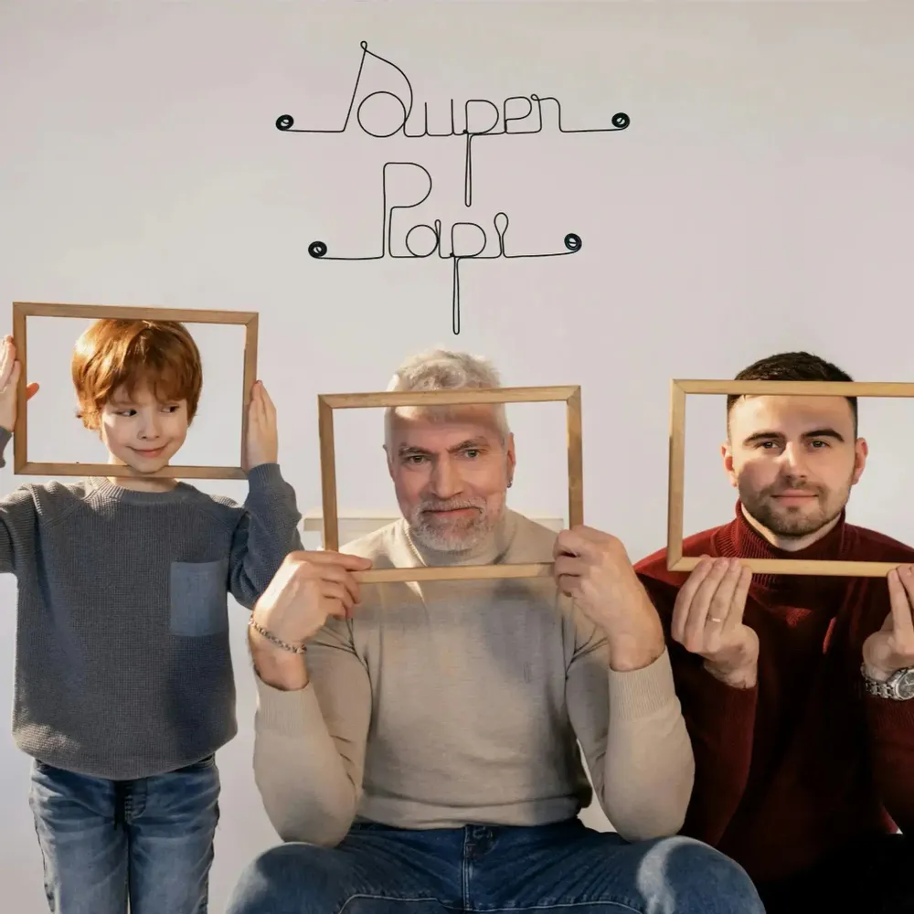Other wall decoration - Wire Wall Decoration\" Super Papi\” - to pin - BIJOUX DE MUR