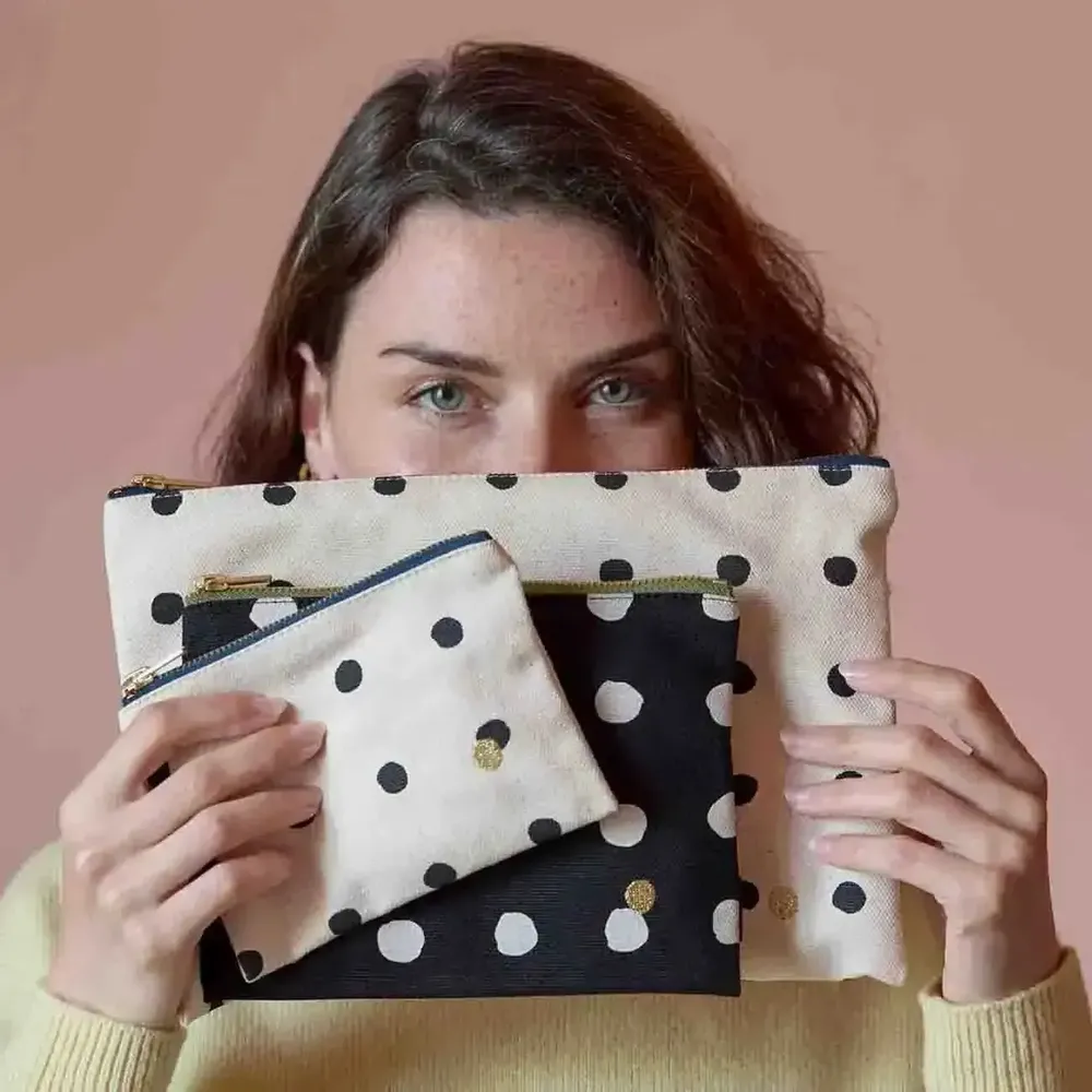 Clutches - Mio Pouch Écru 11 X 14 X 1 - LA CERISE SUR LE GATEAU