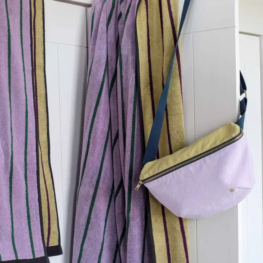 Serviettes de bain - Maxi drap de bain Charly Lilas 100 x 160 - LA CERISE SUR LE GATEAU