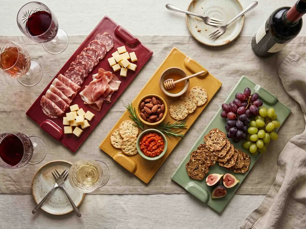 Platter and bowls - cheese board, cake platter, cutting board - ROSE CORAIL DECO
