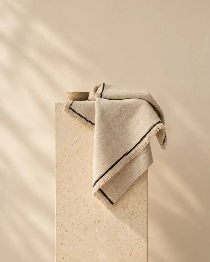 Napkins - The Tuscany Napkin - Natural Black - 45x45 - BAZAR BIZAR LIVING