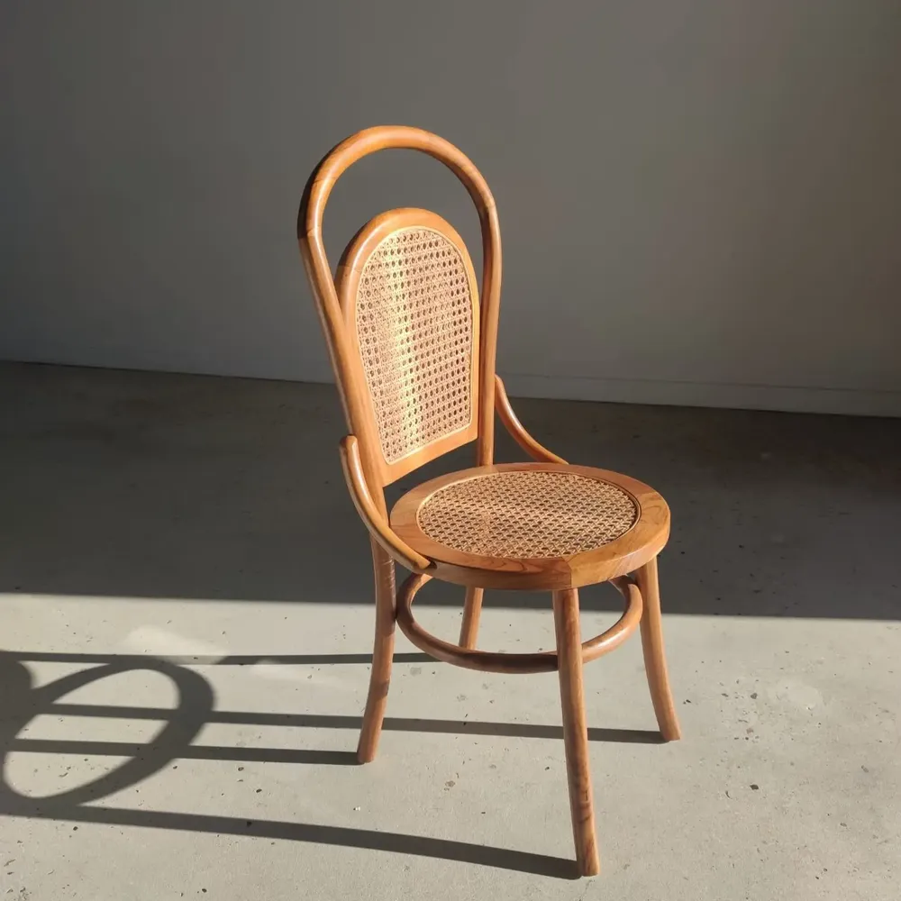 Chaises - Chaise cannée en bois naturel - OFFICE OBJETS