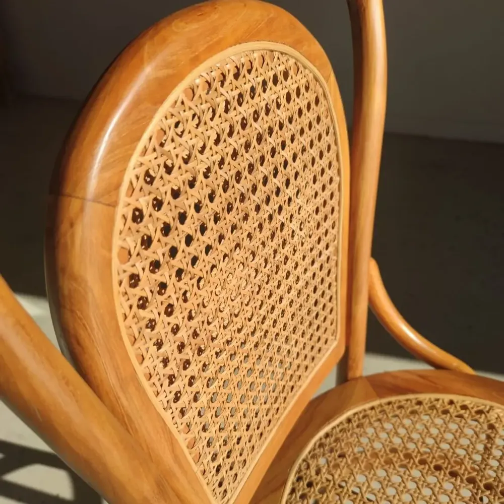 Chaises - Chaise cannée en bois naturel - OFFICE OBJETS