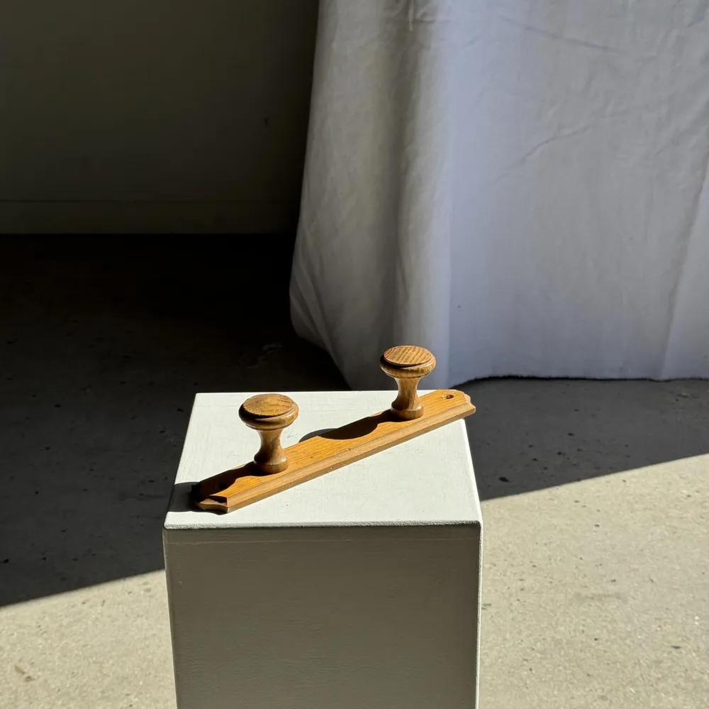 Decorative objects - Small hook with two hooks in pine round button H5 - OFFICE OBJETS
