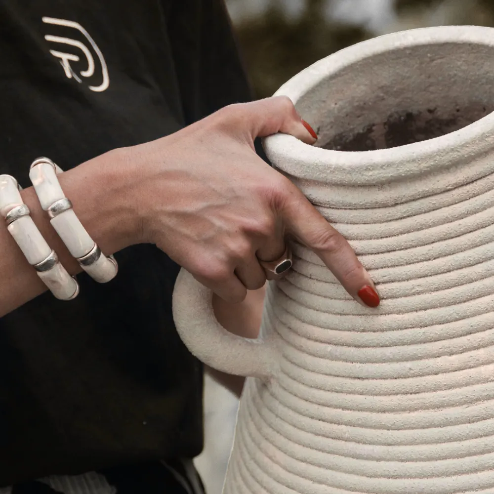 Decorative objects - ALAM jar - cream - DESIGN TRIP
