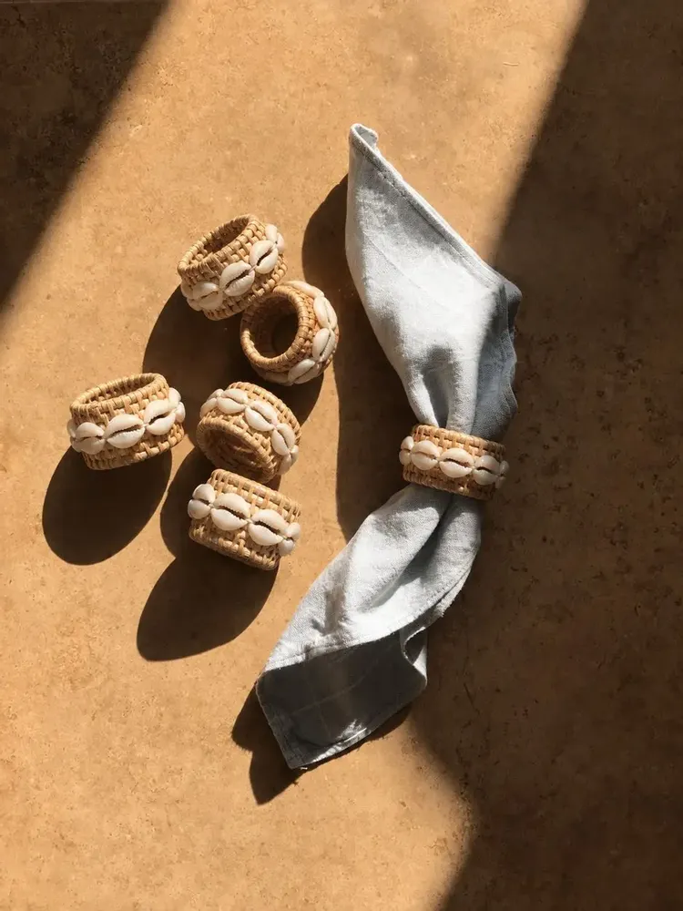 Couverts & ustensiles de cuisine - Le Rond de Serviette Rattan Shell - Blanc Naturel - BAZAR BIZAR LIVING