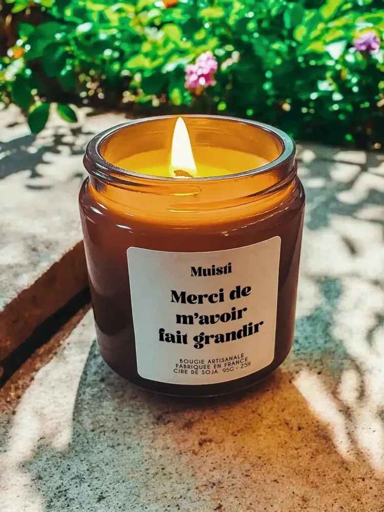 Cadeaux - Bougie Parfumée - Merci de m'avoir fait grandir - Musc blanc – 160g - MUISTI