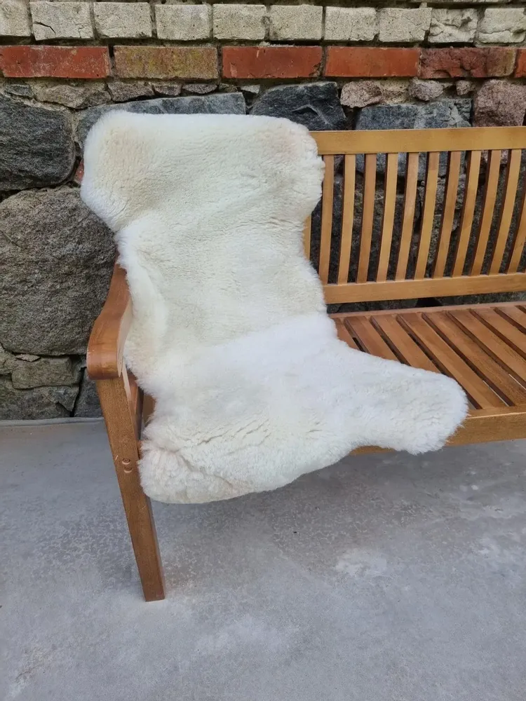 Objets de décoration - Peaux de mouton Mérinos tondues — Vente en gros B2B - PROVELLUS SHEEPSKIN PRODUCER