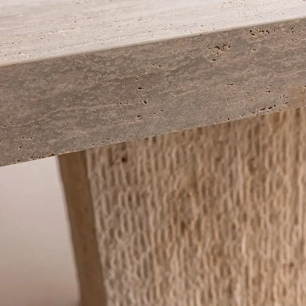 Tables Salle à Manger - Table à manger Zeila en travertin naturel - 250 cm - DESIGN TRIP