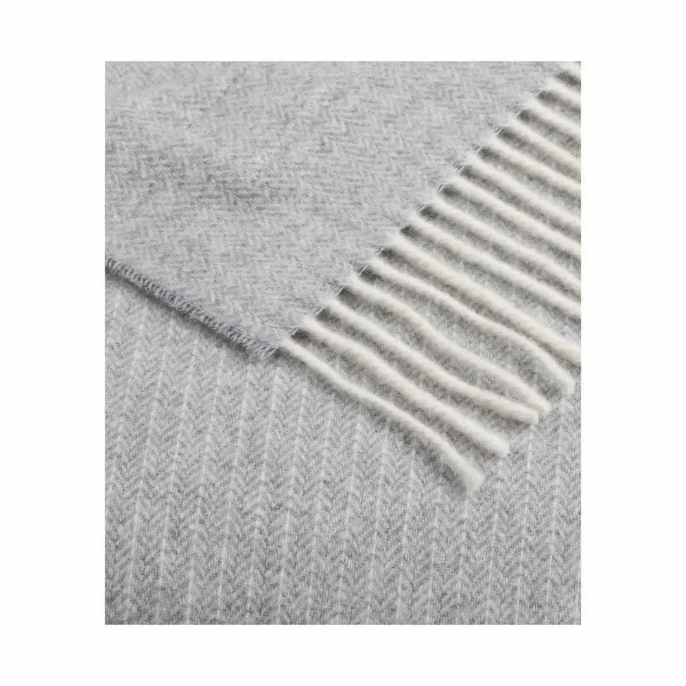 Fabrics - Nitra 100 recycled wool and cashmere throw - SOFIA TOSCANO