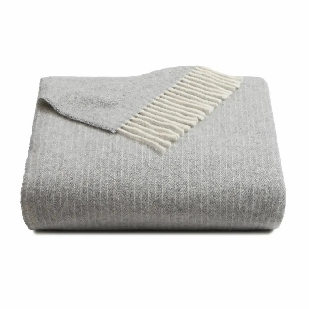 Fabrics - Nitra 100 recycled wool and cashmere throw - SOFIA TOSCANO