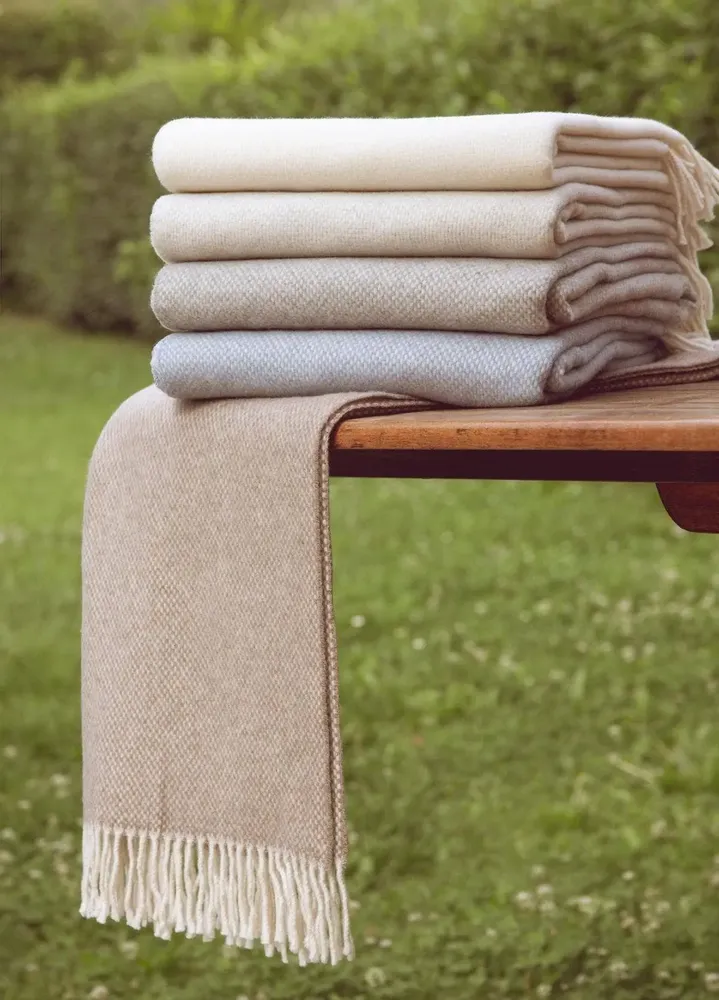 Fabrics - Dream recycled wool and cashmere throw - SOFIA TOSCANO