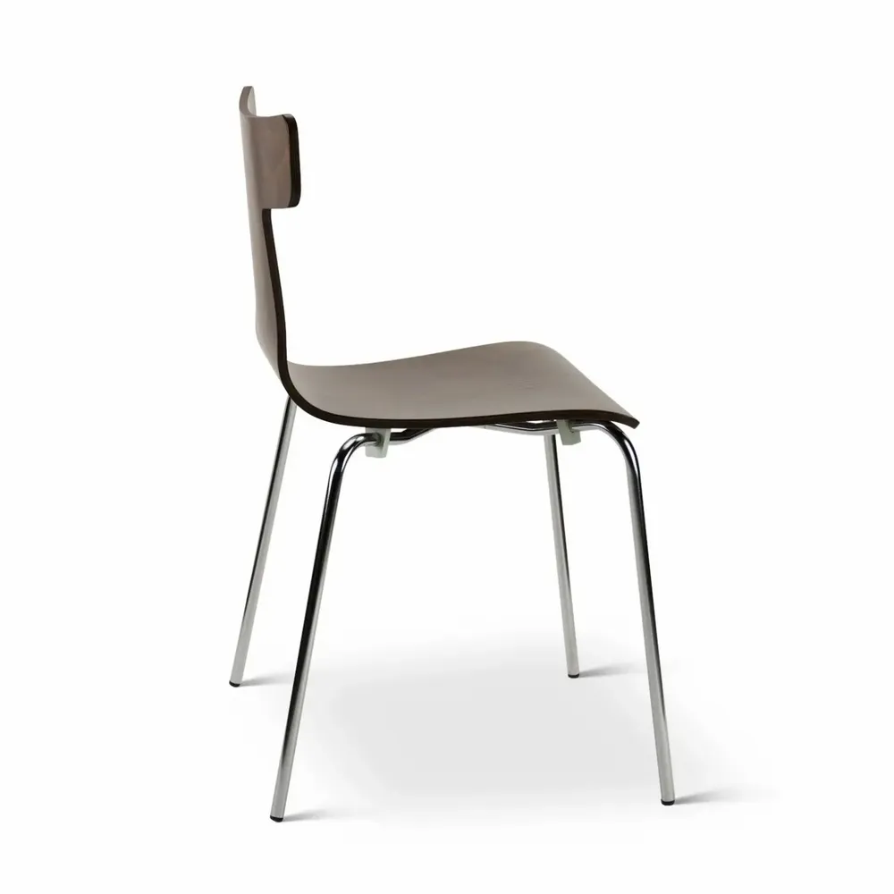 Chaises pour collectivités - T-CHAIR est une chaise légère et empilable - DELTA