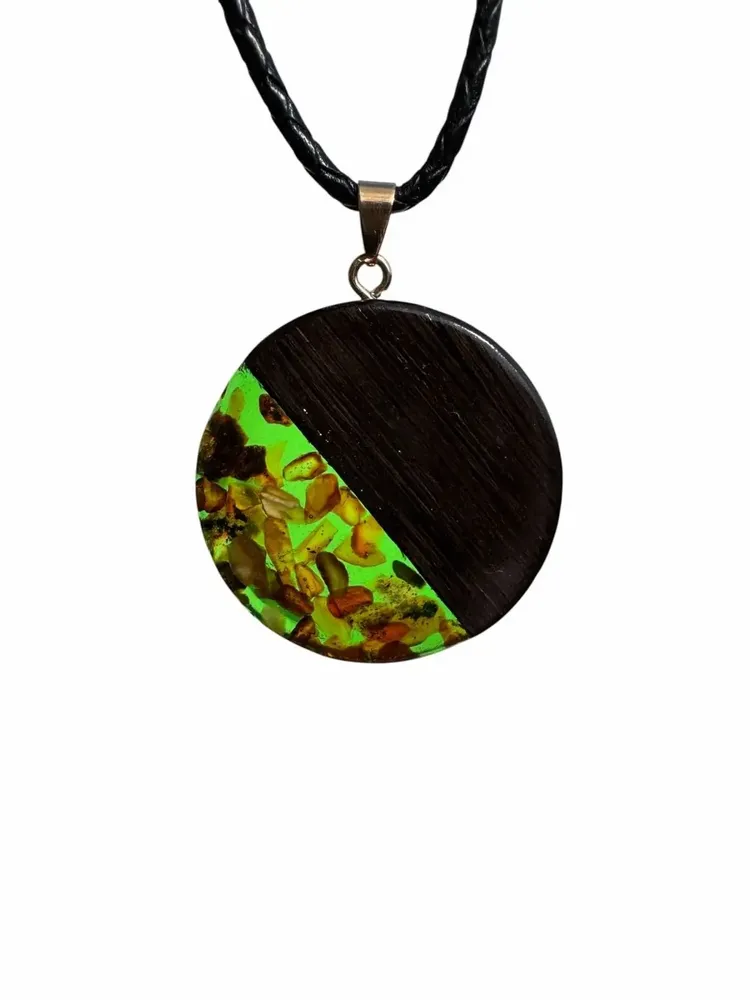 Jewelry - Bog Oak & Baltic Amber Pendant – Round, 40x40x6 mm – Green Halo Disc - GLASS4CANDLES