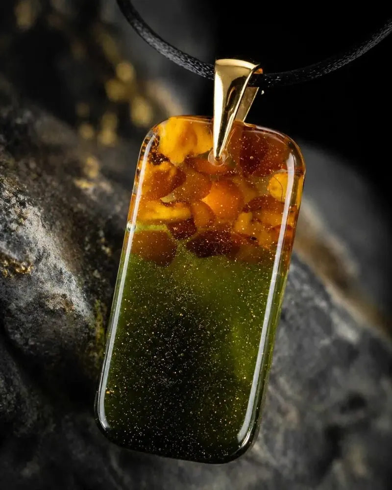 Jewelry - Baltic Amber & Resin Pendant – Rectangle, 38x18x6 mm – Emerald Reverie - GLASS4CANDLES