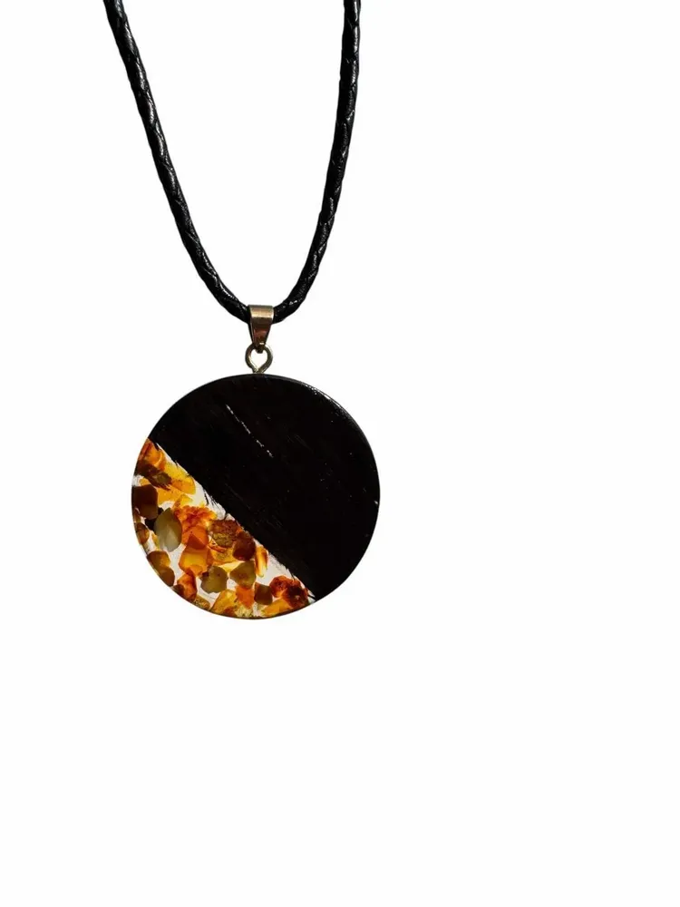 Jewelry - Bog Oak & Baltic Amber Pendant – Round, 40x40x6 mm – Clear Halo Disc - GLASS4CANDLES